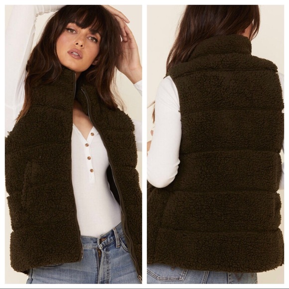 PJ Salvage NEW Cozy Olive Green Zip Sherpa Vest with Pockets Size Small - Picture 6 of 13